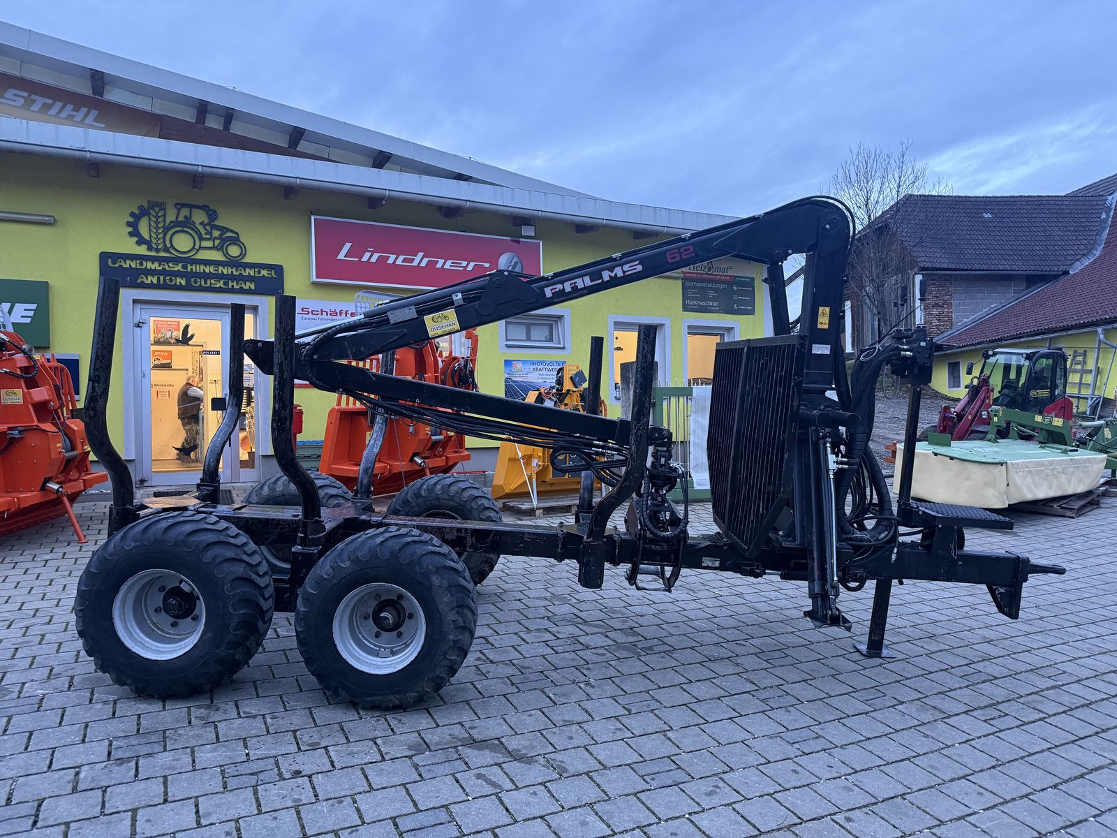 Palms 8 To mit Kran 620 2