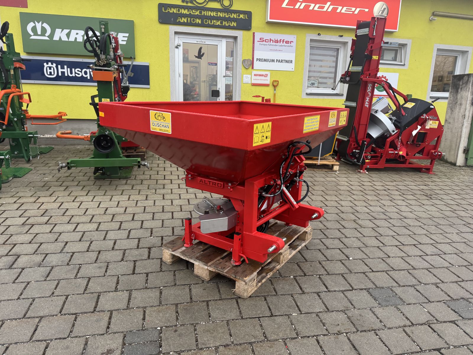 Altro Düngerstreuer 800liter 3