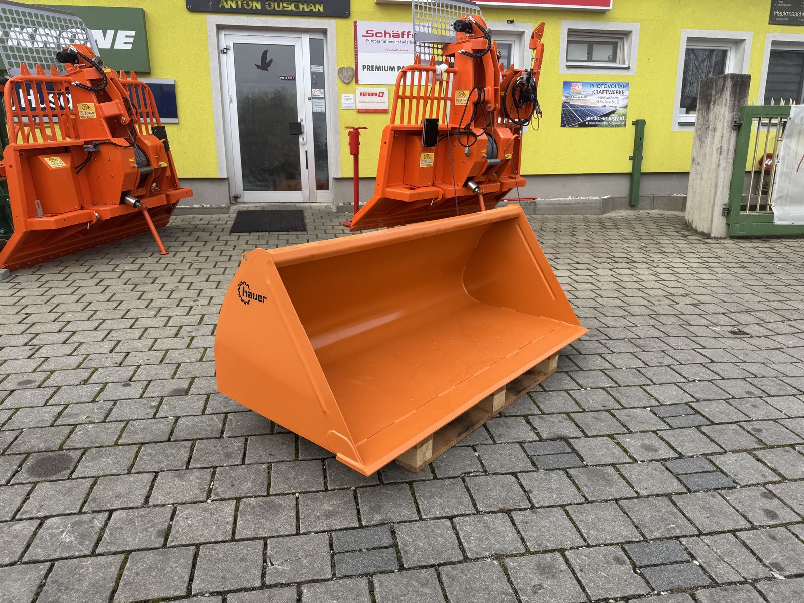 Hauer LGS-K 180 Leichtgutschaufel  2