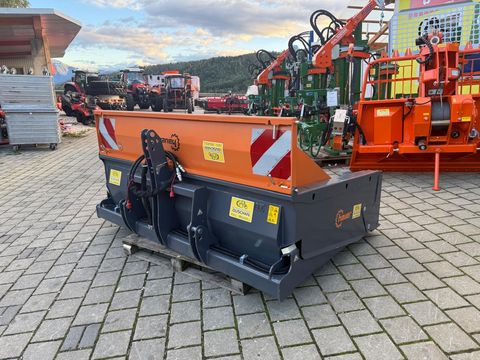 Hauer KM 2200 Cat2