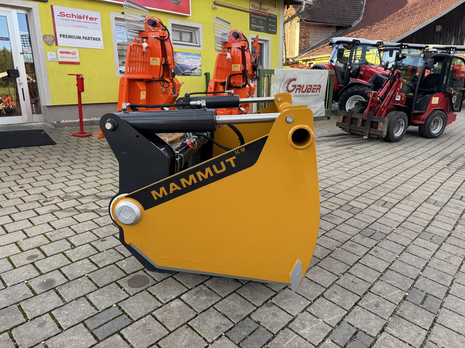 Mammut Silo Cat M 170 Silozange 3