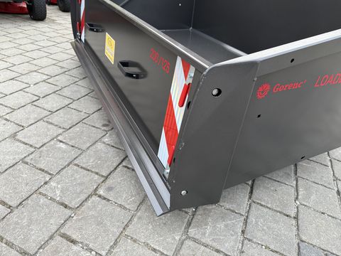 4743-8968edf872120b3774637437564d3b16-5828976