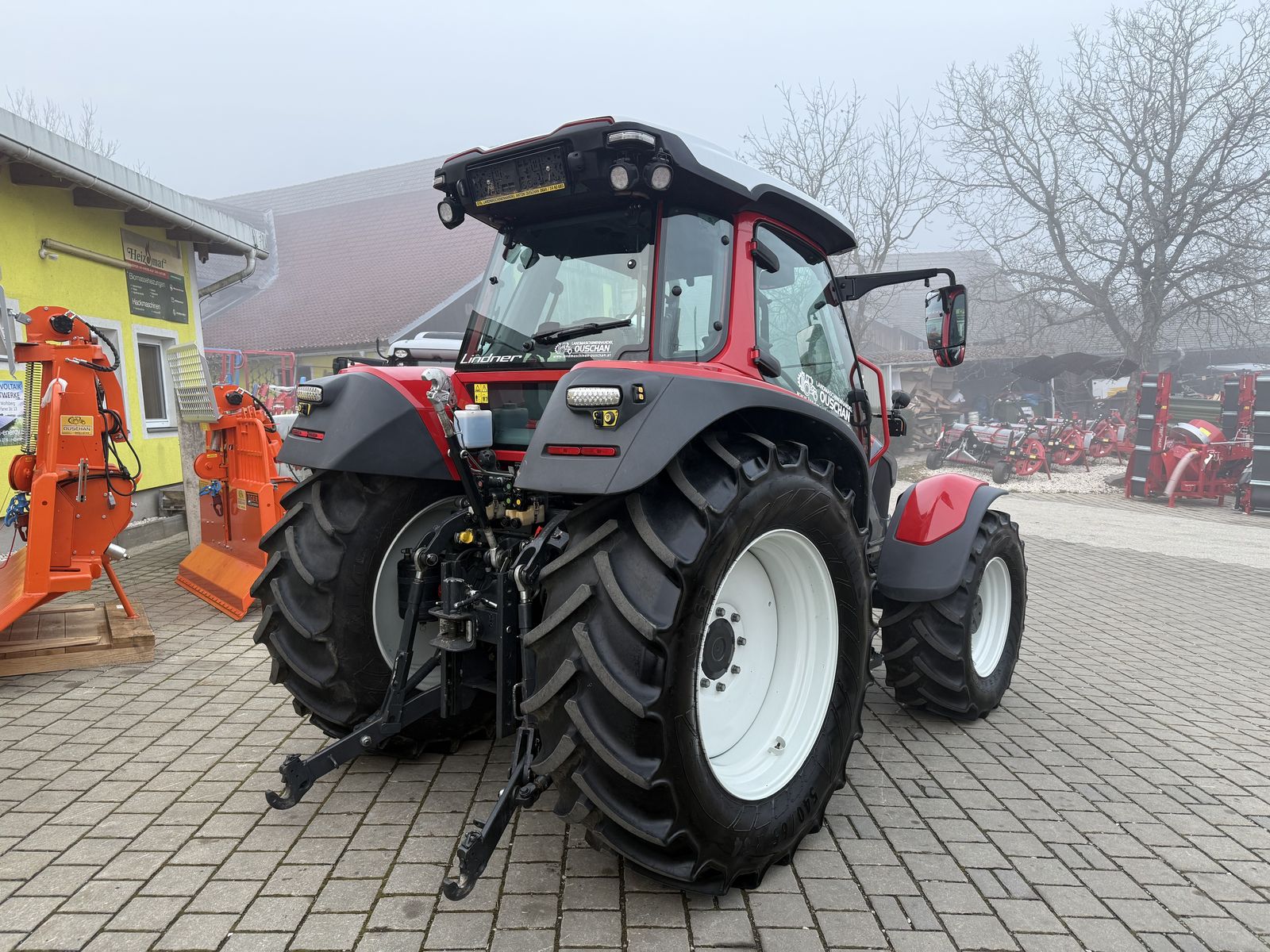 Lindner Lintrac 110 3