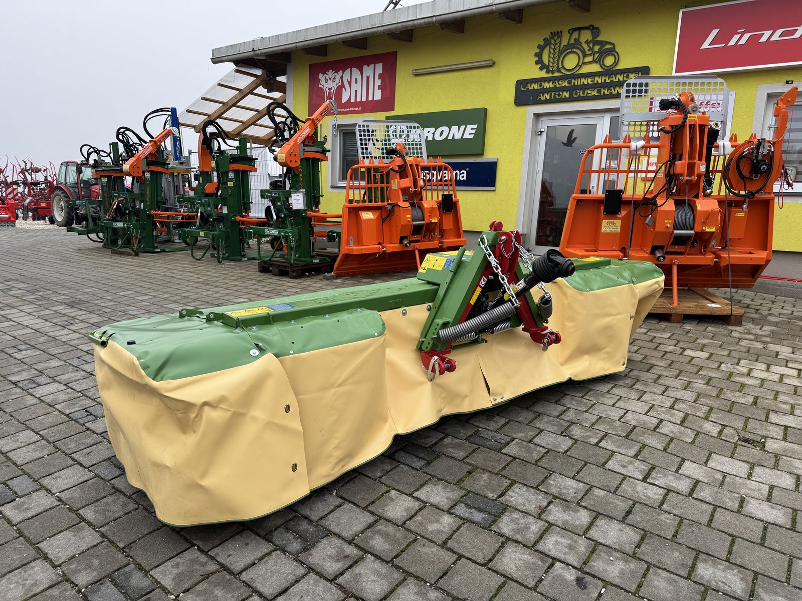 Krone EasyCut F320 M Frontmähwerk 1