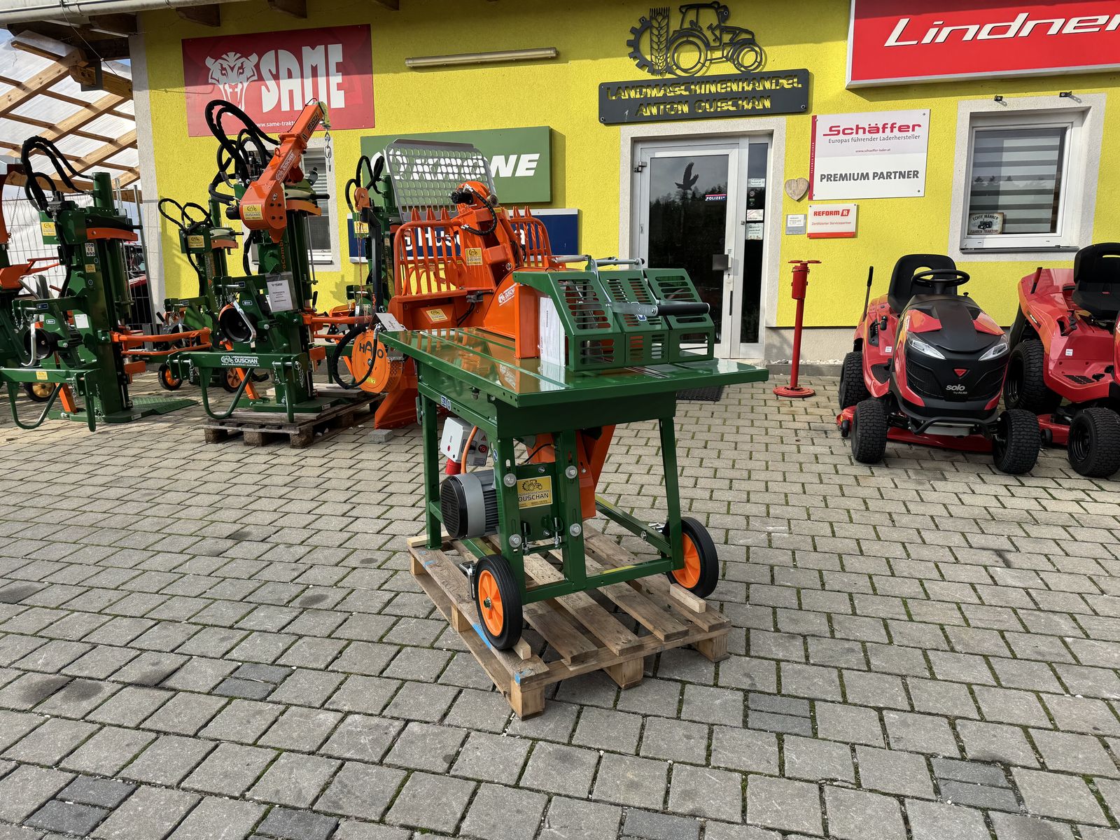 Posch Rolltischkreissäge mit 7,5kW-E-Motor  1