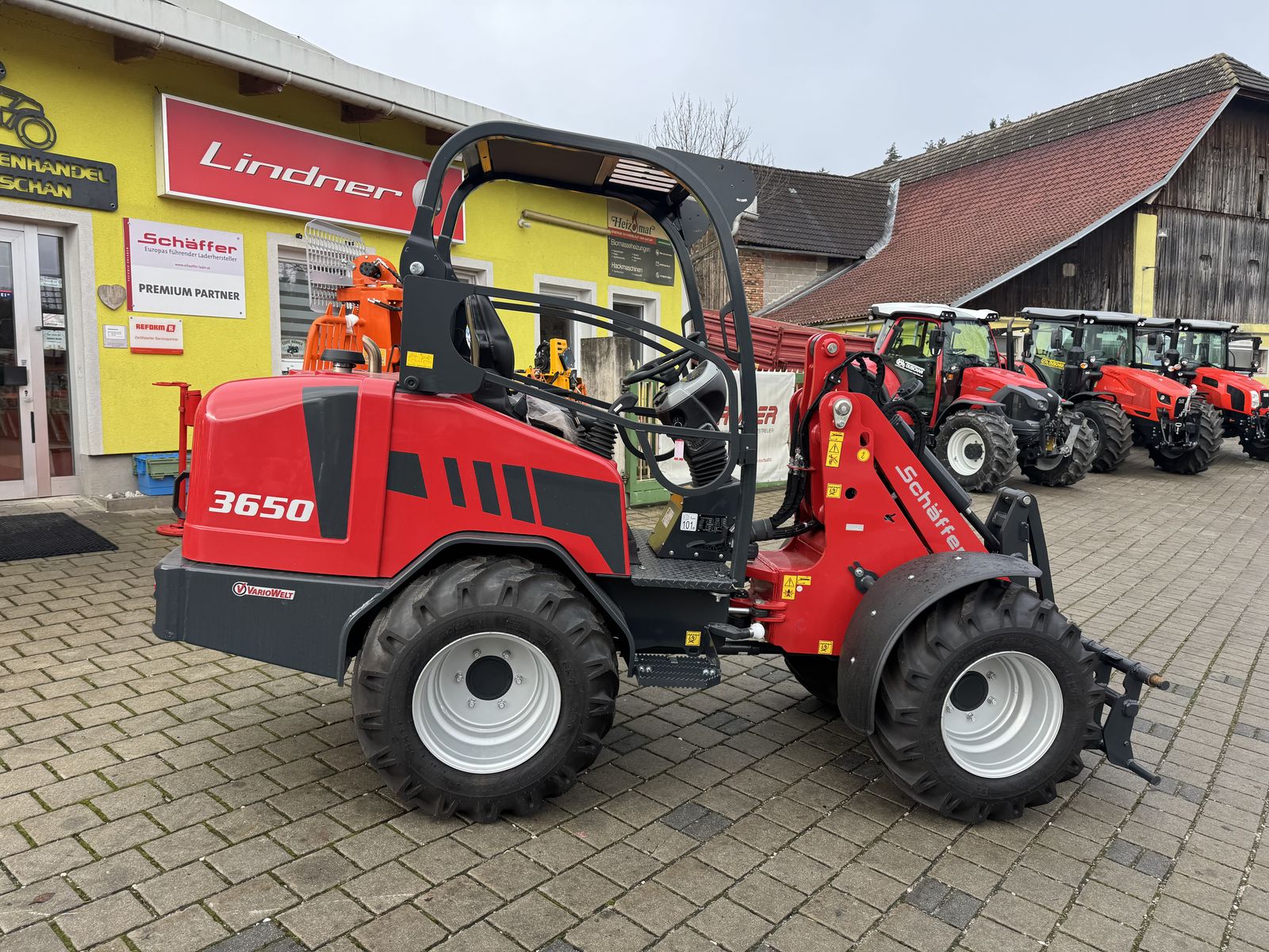 Schäffer 3650 Hoflader 2