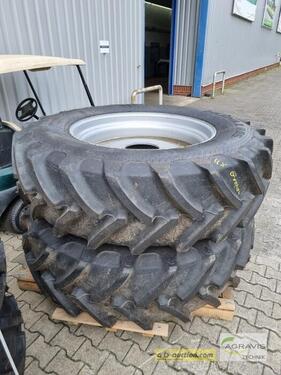 Sonstige KOMPLETTRAD 2x 520/85 R42 (AS-Profil)