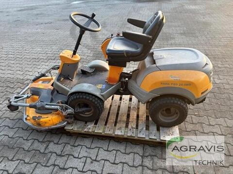 Stiga PARK PRO 20 4 WD 3
