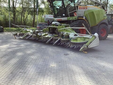 <strong>CLAAS ORBIS 900</strong><br />