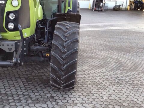 Claas Arion 440 2