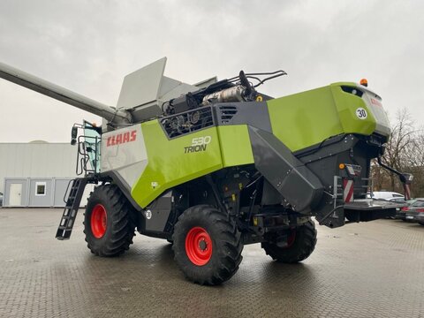Claas Trion 530 3