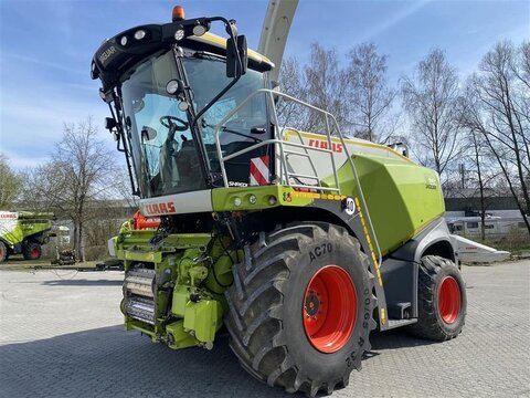 <strong>CLAAS JAGUAR 850 2-T</strong><br />