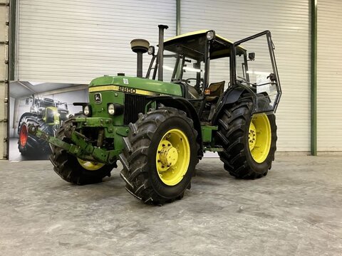 John Deere 2850 1
