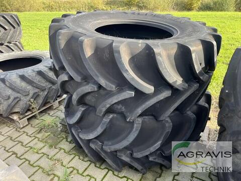 Vredestein 600/70R30