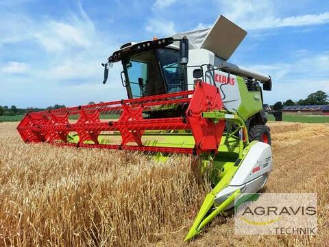 Claas TRION 650