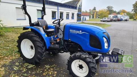 New Holland BOOMER 50