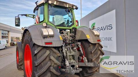 Fendt 828 VARIO S4 3