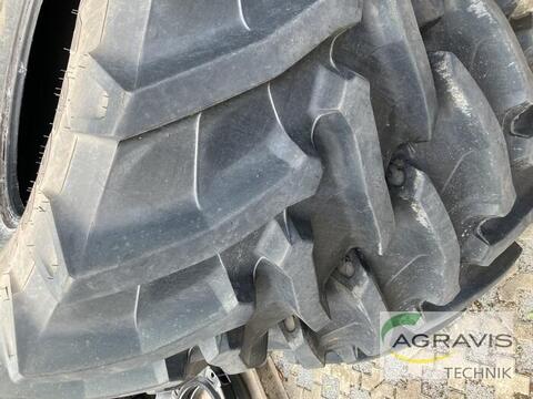 Sonstige 600/65 R 28