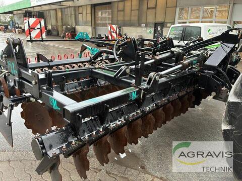 SCHEIBENEGGE Brüning SDH 50 Kurzscheibenegge 2