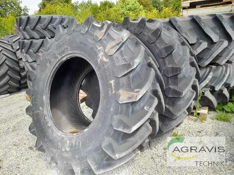 Sonstige 600/70 R 30