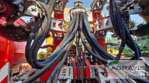 STRIP-TILL 8-REIHG 2