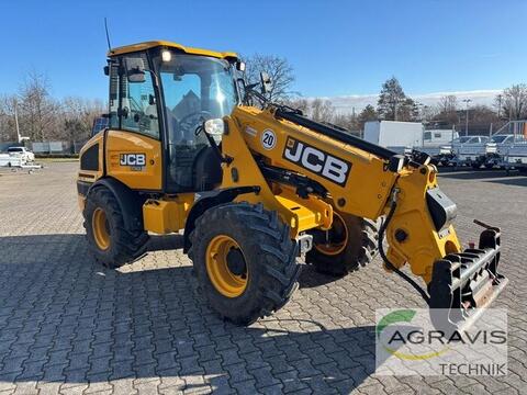 JCB TM 180 AGRI STUFE V 2