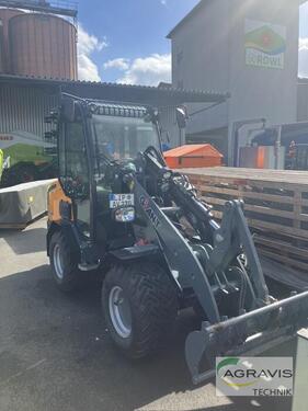 Giant G2700 HD