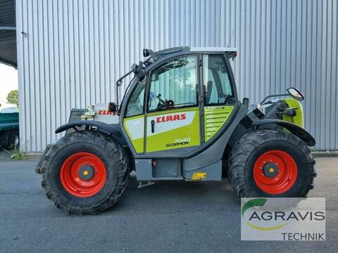 Claas SCORPION 7040