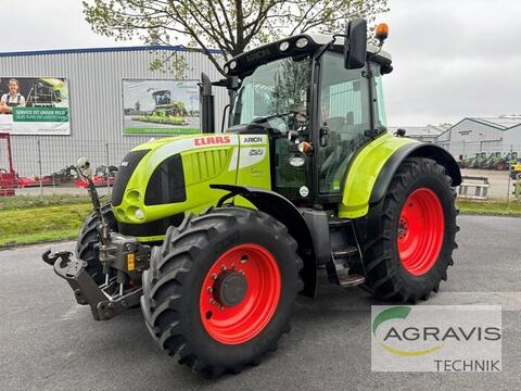 <strong>Claas ARION 520 CIS</strong><br />