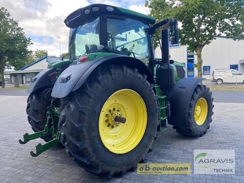 John Deere 6215 R 3