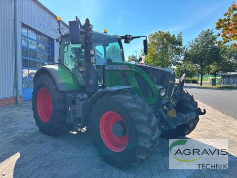 Fendt 724 VARIO S4 Profi Plus 2