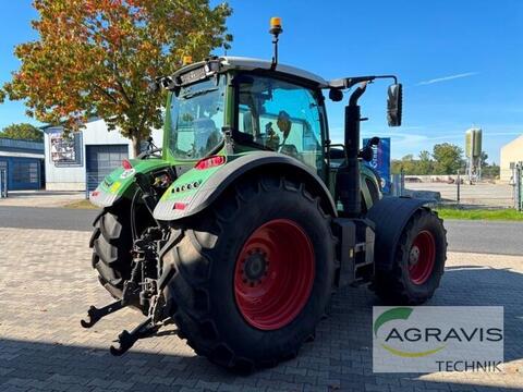Fendt 724 VARIO S4 Profi Plus 3