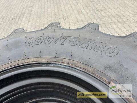 BKT KR 600/70R30 3