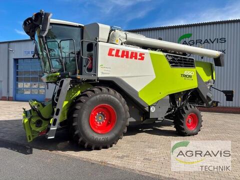 Claas TRION 650