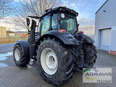 Valtra T 235 D 3