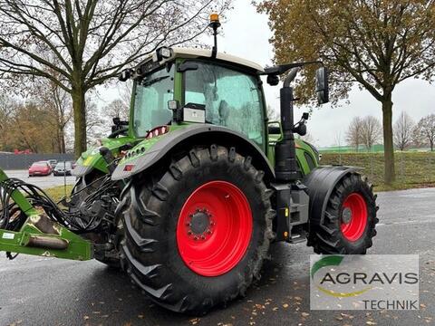 Fendt 724 VARIO S4 2