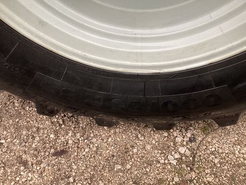 Lindner Lintrac 130 (Stufe 5) 4Rad-Lenkung