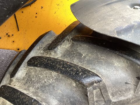 JCB 536-60