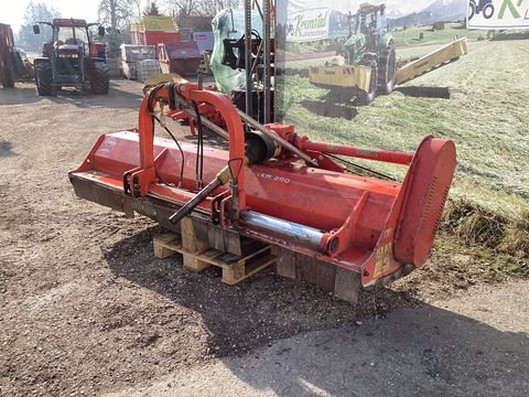 Kuhn VKM 280