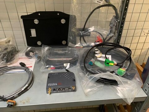 TRIMBLE GFX 750 + NAV 900 3