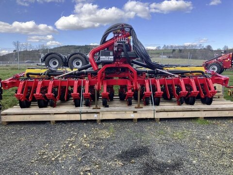 Väderstad TEMPO V 12 mit WSX