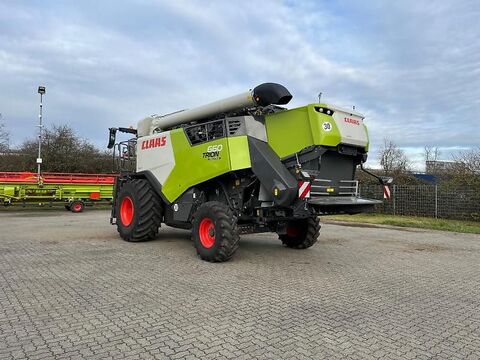 Claas TRION 660 3
