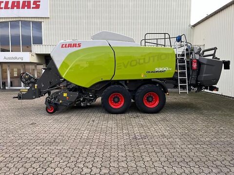 Claas QUADRANT 5300 FC T+ST 2