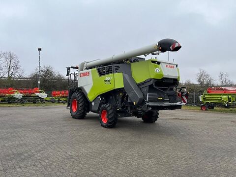 Claas TRION 660 MONTANA 3