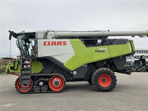 Claas TRION 750 TT 2