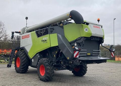 Claas TRION 650 2