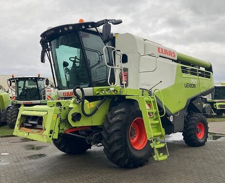 Claas LEXION 750 MONTANA