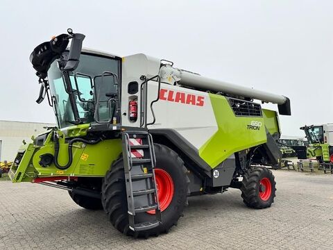Claas TRION 650