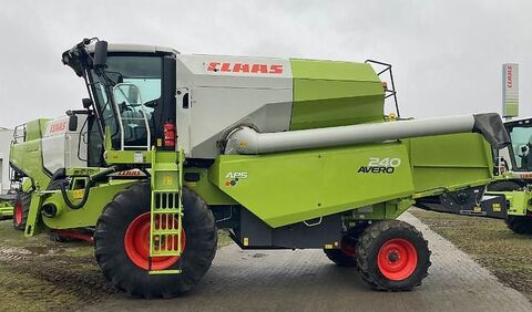 Claas AVERO 240 2