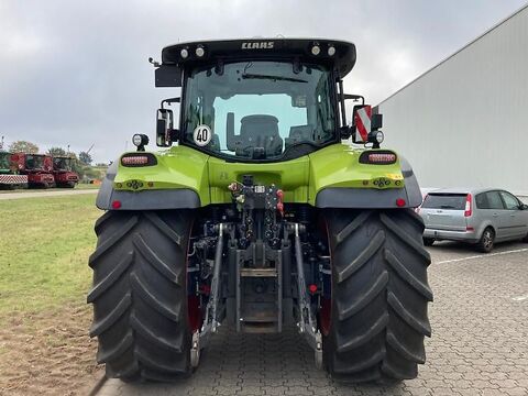 Claas ARION 660 CMATIC